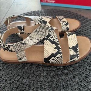 Market and Spruce Kelsie Criss Cross Snake Skin print sandals